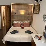 Na Namesti Apartment *