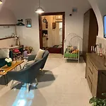 Na Namesti Apartment *