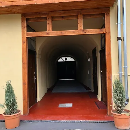 Na Náměstí