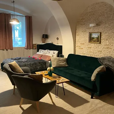 Apartamento Na Náměstí